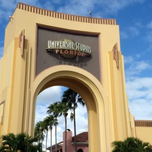how to plan a free universal trip
